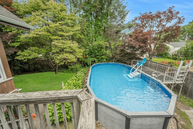 115 Fowler Ave, Yonkers, NY 10701 - swimming pool featuring a yard