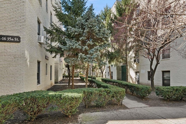 21-16 35th St Unit 5B, Astoria, NY 11105 - view of property's community