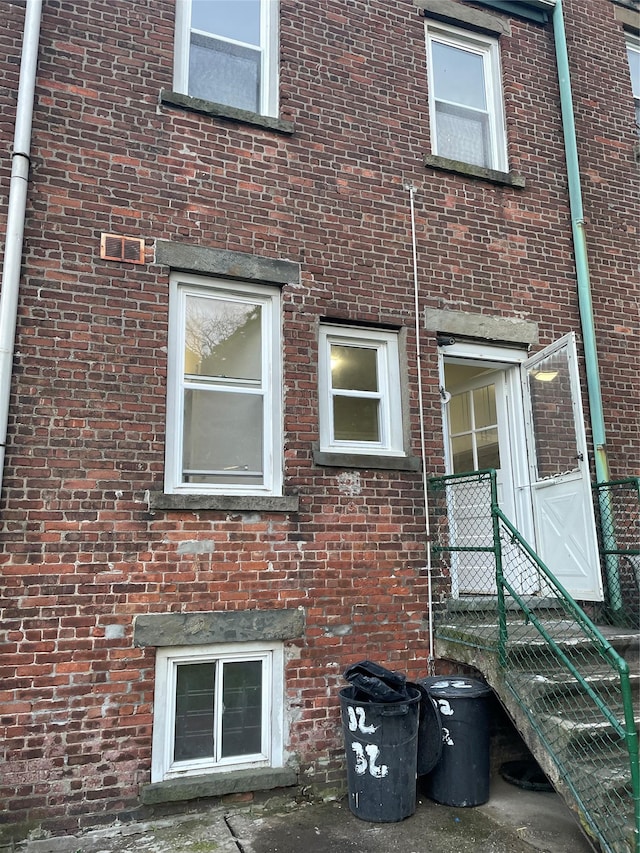 32 Moquette Row S, Yonkers, NY 10703 - view of property exterior with brick siding