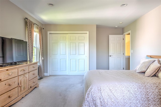 17 Gettysburg Dr Unit 17, Port Jefferson Station, NY 11776 - bedroom featuring light colored carpet, a closet, and recessed lighting