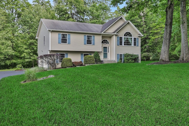 390 Lakeside Rd, Newburgh, NY 12550 - bi-level home featuring a front lawn and driveway