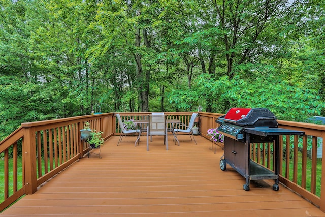390 Lakeside Rd, Newburgh, NY 12550 - deck featuring outdoor dining area
