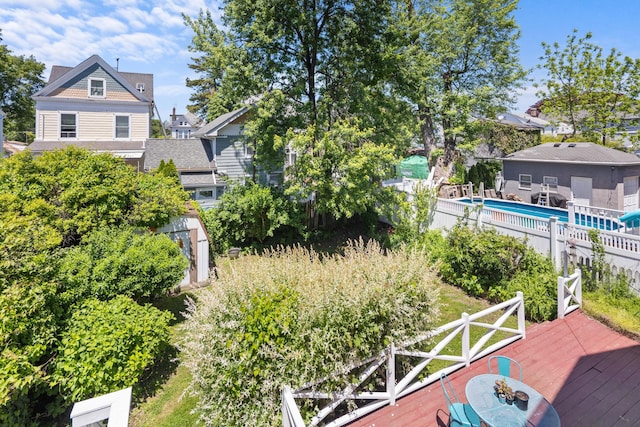 37 Centre St, Bronx, NY 10464 - exterior space with a deck