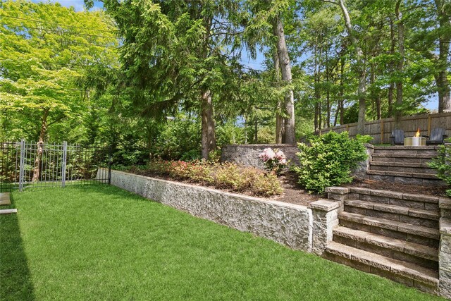 79 Oakside Rd, Smithtown, NY 11787 - view of yard