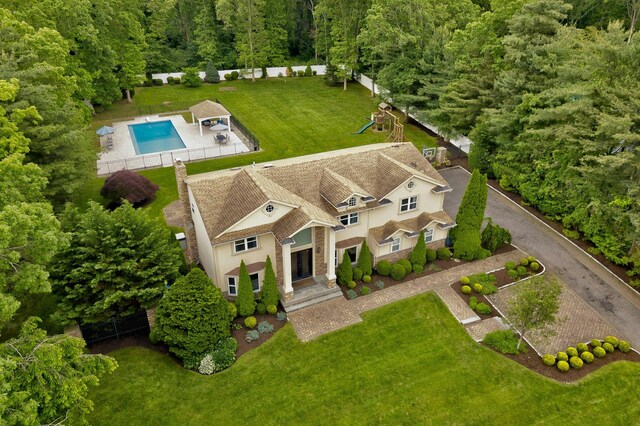 2 Maize Ct, Melville, NY 11747 - view of subject property featuring a pool