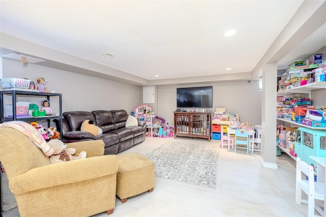 11 Spruce St, Garden City, NY 11530 - living area featuring recessed lighting