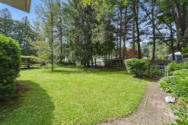 55 Stephanie Ln, Poughkeepsie, NY 12603 - view of yard