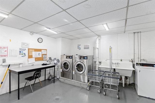 50 Popham Rd Unit 4E, Scarsdale, NY 10583 - community laundry room with independent washer and dryer