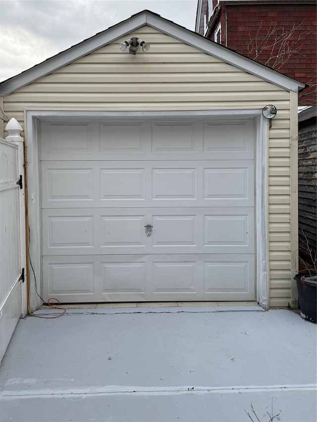 10808 86th St, Ozone Park, NY 11417 - view of garage