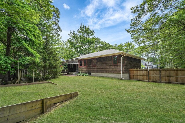 29 Patchogue Rd, Sound Beach, NY 11789 - view of yard