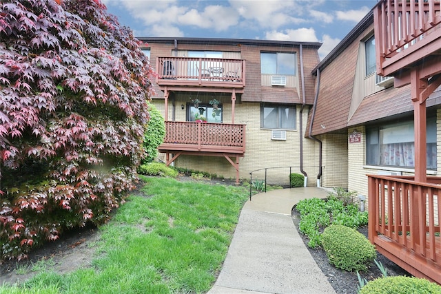 221 Richard Ct, Pomona, NY 10970 - view of property's community with a lawn