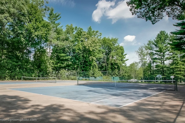 9 Danbury Ct Unit 1601, Suffern, NY 10901 - view of tennis court featuring community basketball court and view of scattered trees