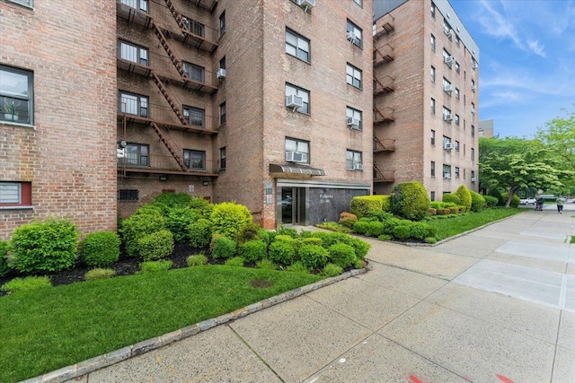 31-90 140th St Unit 3K, Flushing, NY 11354 - view of apartment building / complex featuring cooling unit