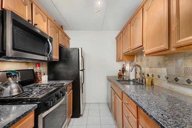 1116 Warburton Ave Unit 4R, Yonkers, NY 10701 - photo 8