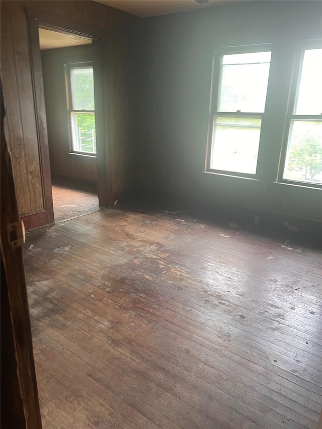 95 W Van Ness St, Newburgh, NY 12550 - empty room featuring hardwood / wood-style floors