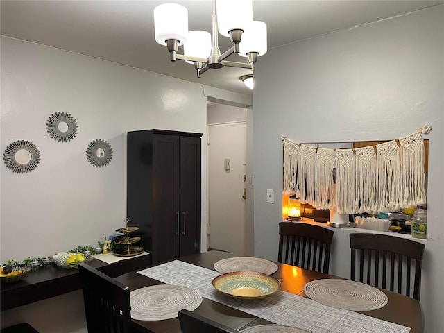 87-70 173rd St Unit 5E, Jamaica, NY 11432 - dining space with a chandelier