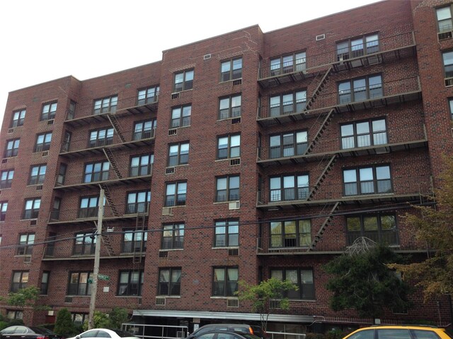 87-70 173rd St Unit 5E, Jamaica, NY 11432 - view of apartment building / complex