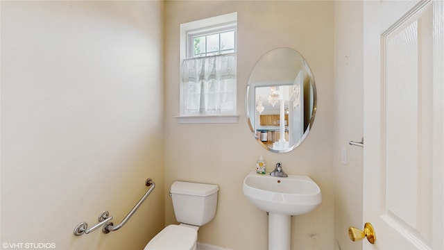 3 Caledonia Cir, Highland Mills, NY 10930 - bathroom with toilet