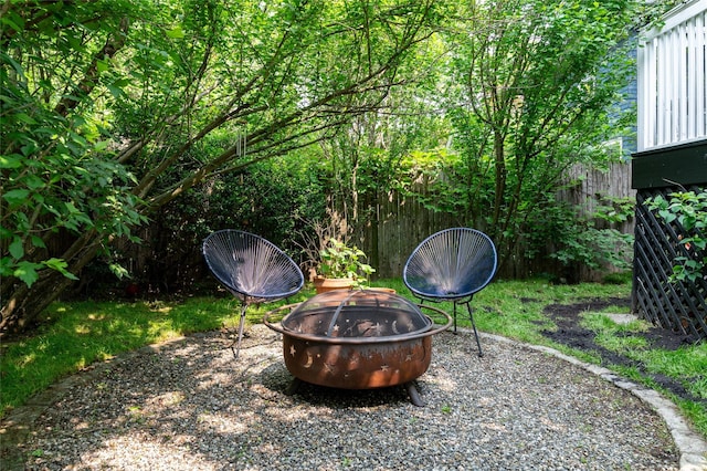 305 Park Hill Ave, Yonkers, NY 10705 - view of yard featuring an outdoor fire pit