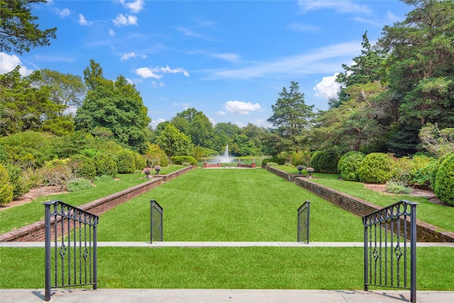 82 Harbour Ln, Bay Shore, NY 11706 - view of property's community with a yard