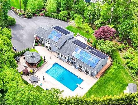 69 Bankside Dr, Centerport, NY 11721 - photo 1