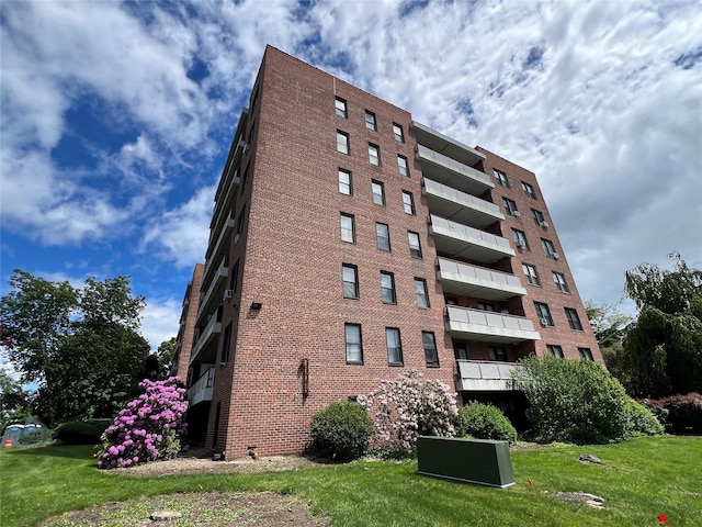 315 King St Unit 2H, Port Chester, NY 10573 - view of apartment building / complex