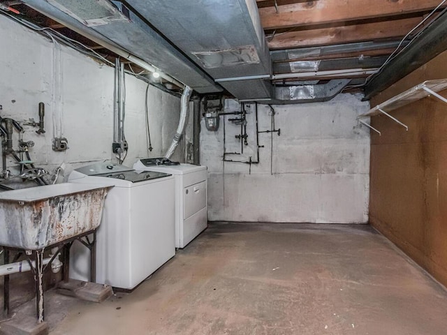 81 Winding Brook Rd, New Rochelle, NY 10804 - unfinished below grade area featuring washer and dryer and gas meter