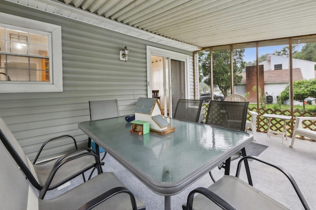 32 Meadow Rd, Montrose, NY 10567 - sunroom / solarium with outdoor dining area