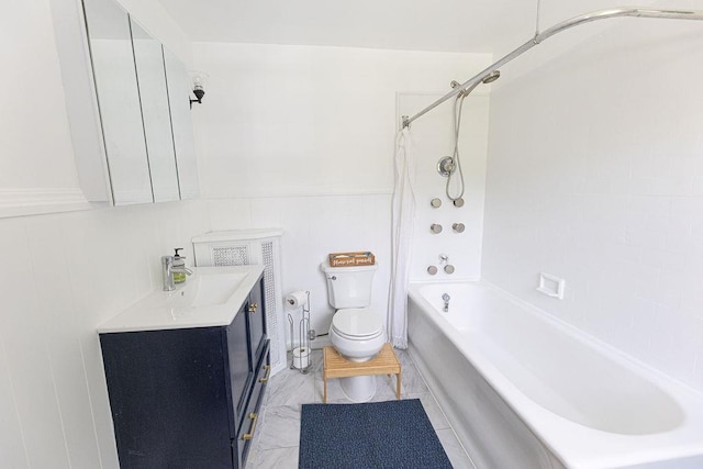 31 Heminway Ave, New Rochelle, NY 10801 - full bath with toilet, vanity, and shower / tub combo