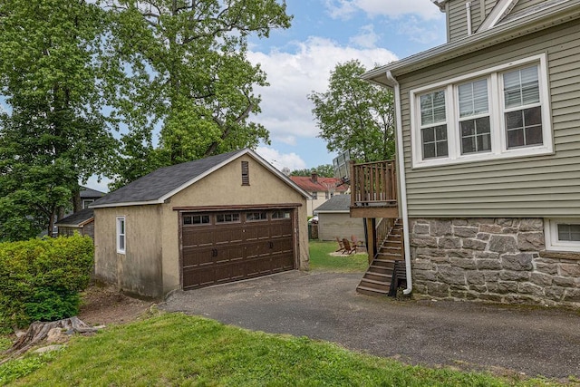 31 Heminway Ave, New Rochelle, NY 10801 - view of detached garage