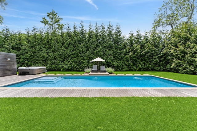 3 Pheasant Ln, Remsenburg, NY 11960 - outdoor pool with a lawn