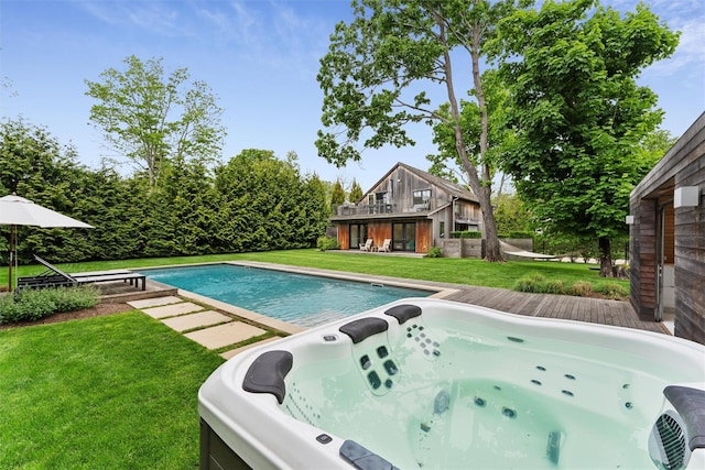 3 Pheasant Ln, Remsenburg, NY 11960 - swimming pool featuring a hot tub and a yard