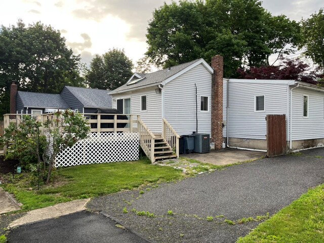 13 Reinhart Ct, Melville, NY 11747 - photo 16