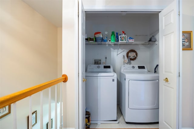 3 Cambridge Ct, Wappingers Falls, NY 12590 - laundry area featuring independent washer and dryer