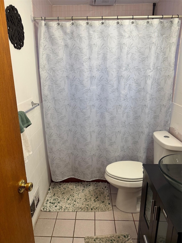 27 Pandora Dr, Brentwood, NY 11717 - bathroom featuring toilet, vanity, tile patterned flooring, and a shower with curtain