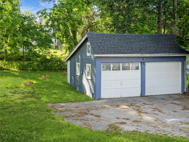 34 Woodland Ave, Poughkeepsie, NY 12603 - view of detached garage