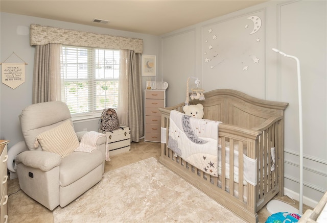 38 Panorama Dr, New Windsor, NY 12553 - bedroom featuring a crib