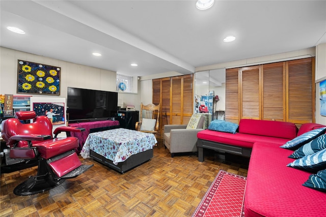1370 Kearney Ave, Bronx, NY 10465 - living room featuring recessed lighting