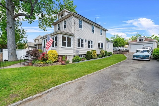 1370 Kearney Ave, Bronx, NY 10465 - view of front facade with a detached garage