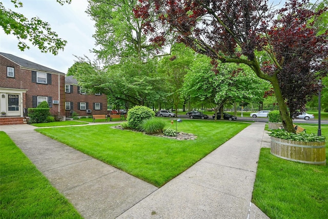 69-27 210th St Unit 2, Oakland Gardens, NY 11364 - view of home's community featuring a yard