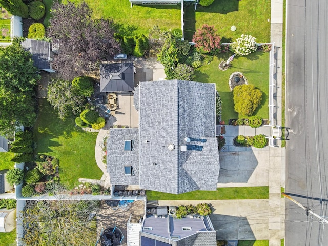 9 Duke St, North Babylon, NY 11703 - aerial view