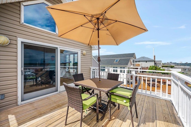 991 W Park Ave, Long Beach, NY 11561 - deck with outdoor dining area