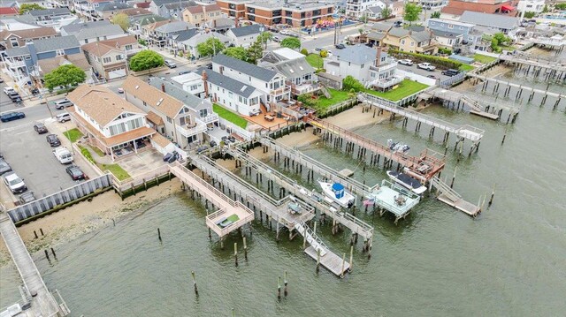 991 W Park Ave, Long Beach, NY 11561 - bird's eye view of a nearby body of water