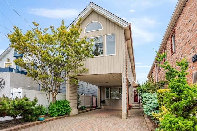 991 W Park Ave, Long Beach, NY 11561 - view of front of house