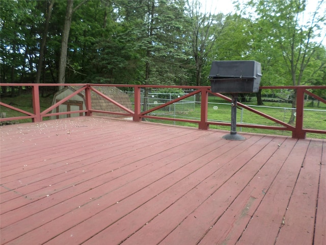 17 Johanna Ln, Monsey, NY 10952 - view of wooden deck
