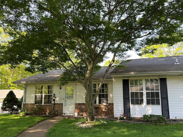 411A Weymouth Ct Unit 411A, Ridge, NY 11961 - ranch-style home with a front yard