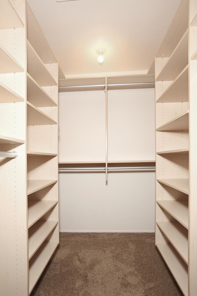 554 Kensico Ct, Suffern, NY 10901 - spacious closet featuring carpet