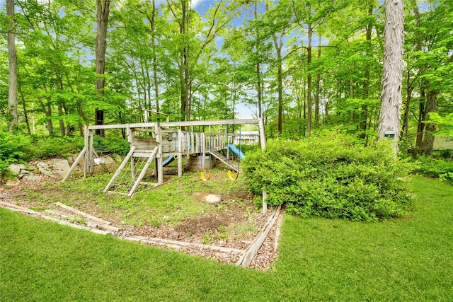 64 Lincoln Rd, Putnam Valley, NY 10579 - view of green lawn featuring a playground