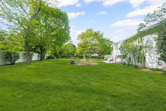 8 Ridge Rd, Wheatley Heights, NY 11798 - view of yard featuring a patio area