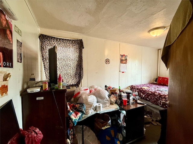 37 Liberty St, Newburgh, NY 12550 - bedroom with a textured ceiling